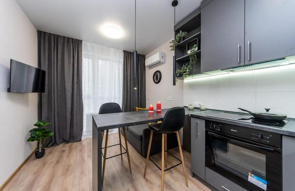Шикарні апартаменти , Ревуцкого 40в , м Харьківска, Позняки Apartment in Kiev City - Kyiv