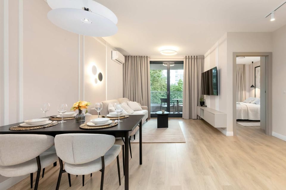 Living room, Seating area, Dining area