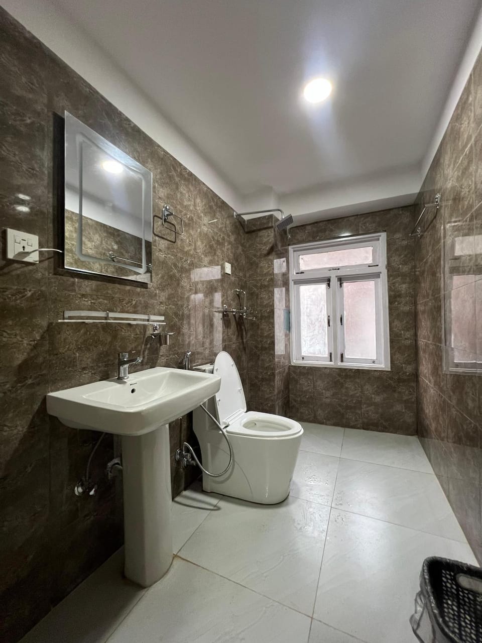 Shower, Toilet, Bathroom