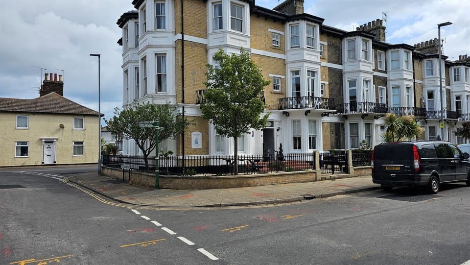 Seahorse Guesthouse Bed and Breakfast in Great Yarmouth