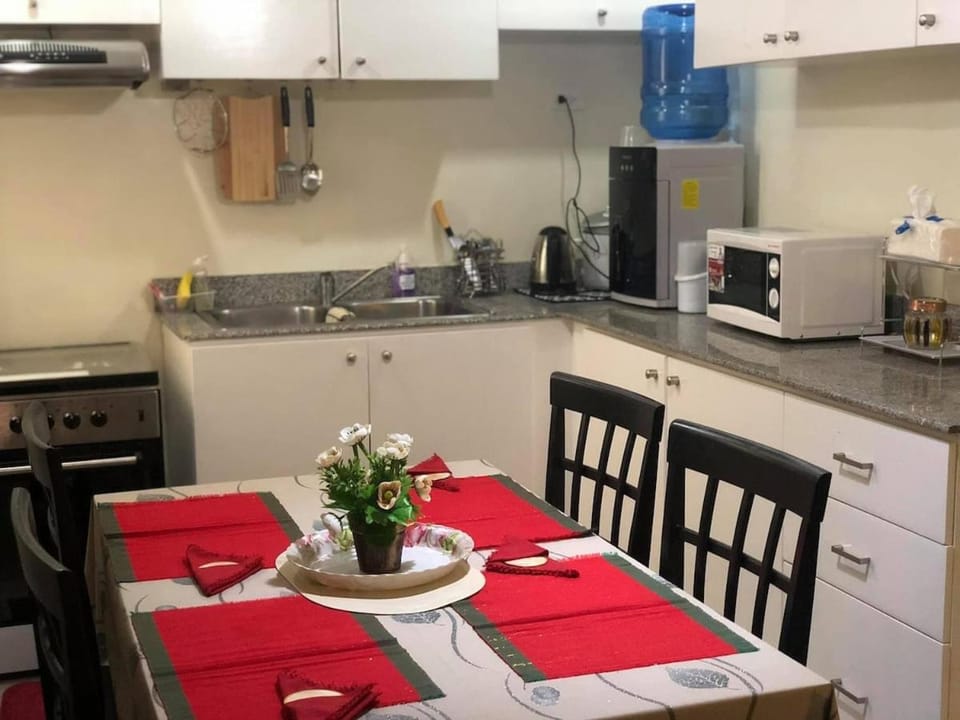 Pontefino Peach Townhouse D#309 Apartment in Batangas