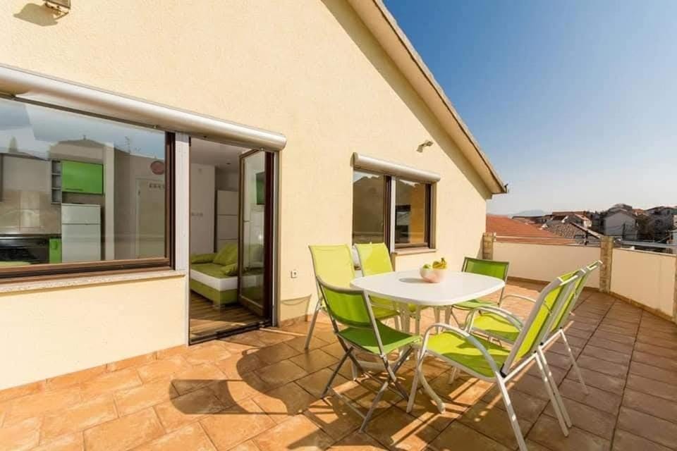 Villa Carera Apartment in Trogir