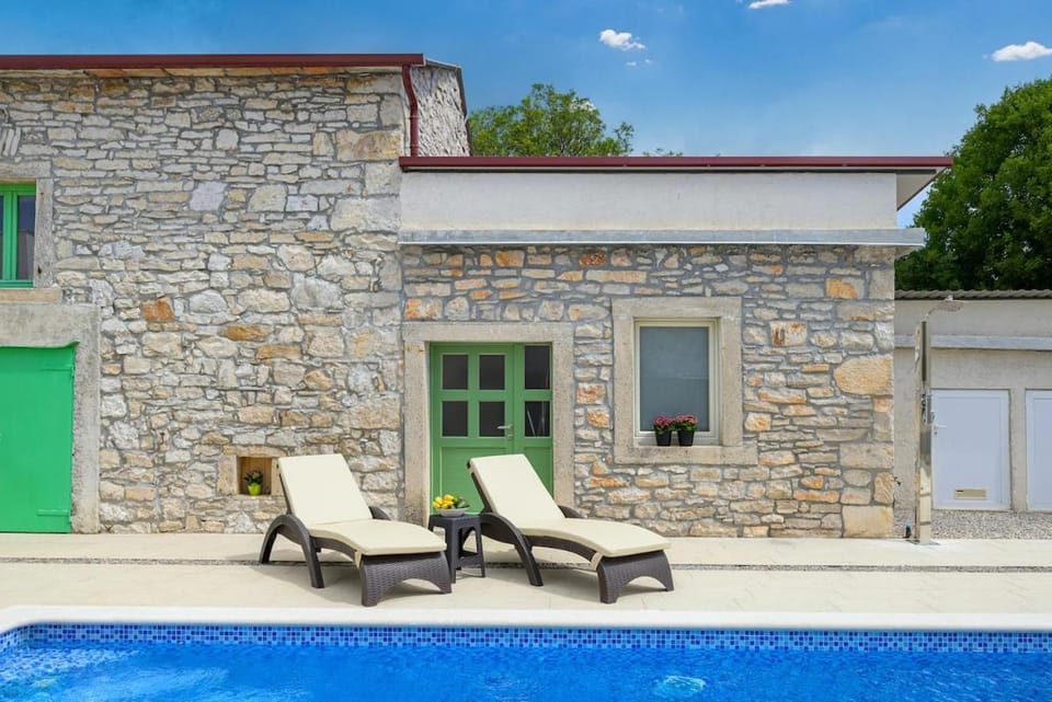 Kuća Drdanić by Istrialux Villa in Istria County