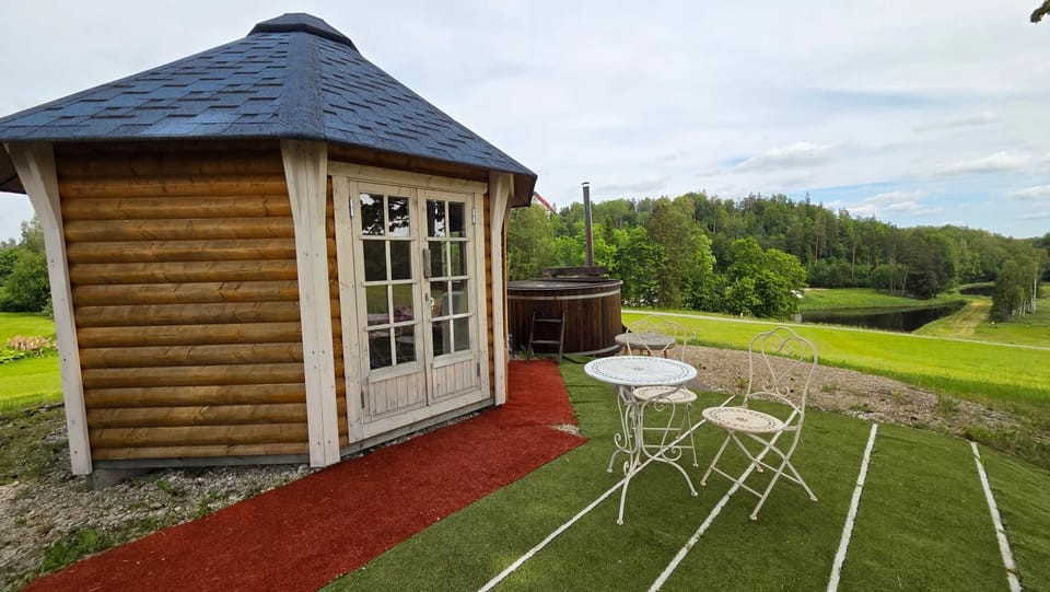 Property building, Natural landscape