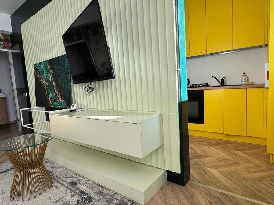 TV and multimedia, Living room, kitchen