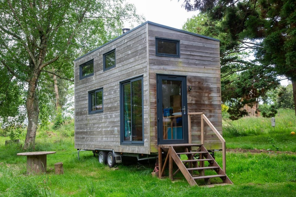Property building, Garden view