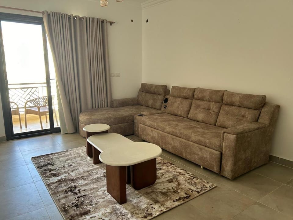 Celia Talat Moustafa new capital Apartment in New Cairo City