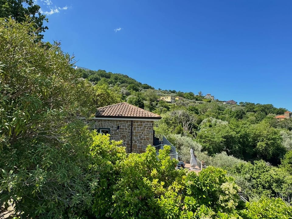 Cilento D'Amare Villa in Campania