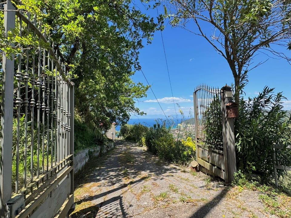 Cilento D'Amare Villa in Campania