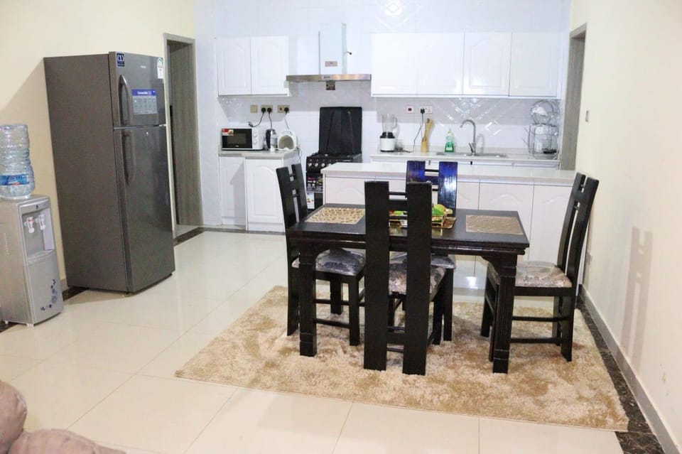supreme living three bedroom apartment with swimming pool fully equipped gym ample parking space child play area and catchy scenic views Apartment in Nairobi