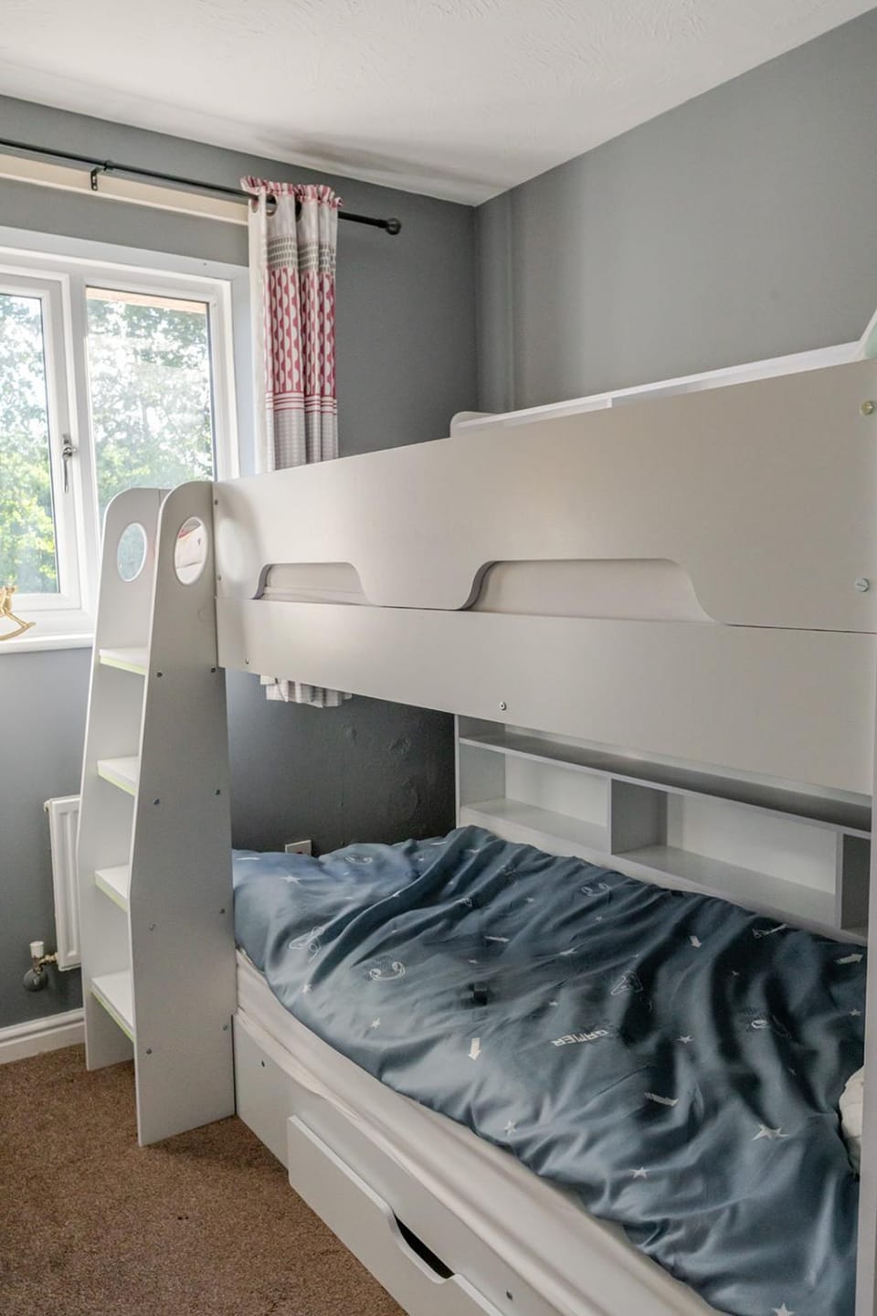 bunk bed