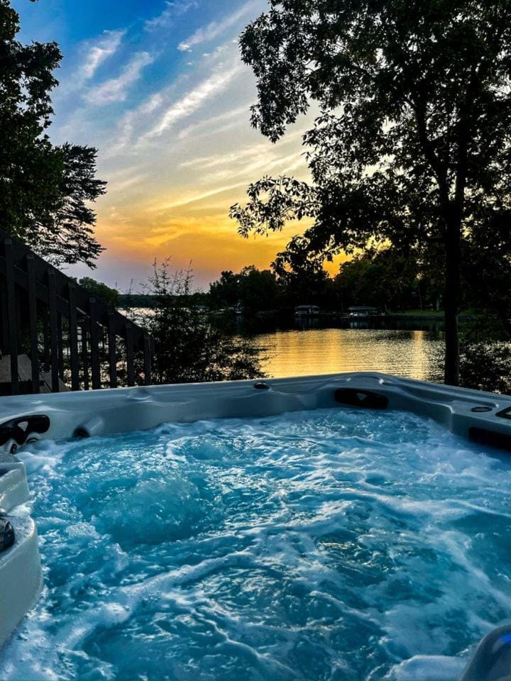 Hot Tub