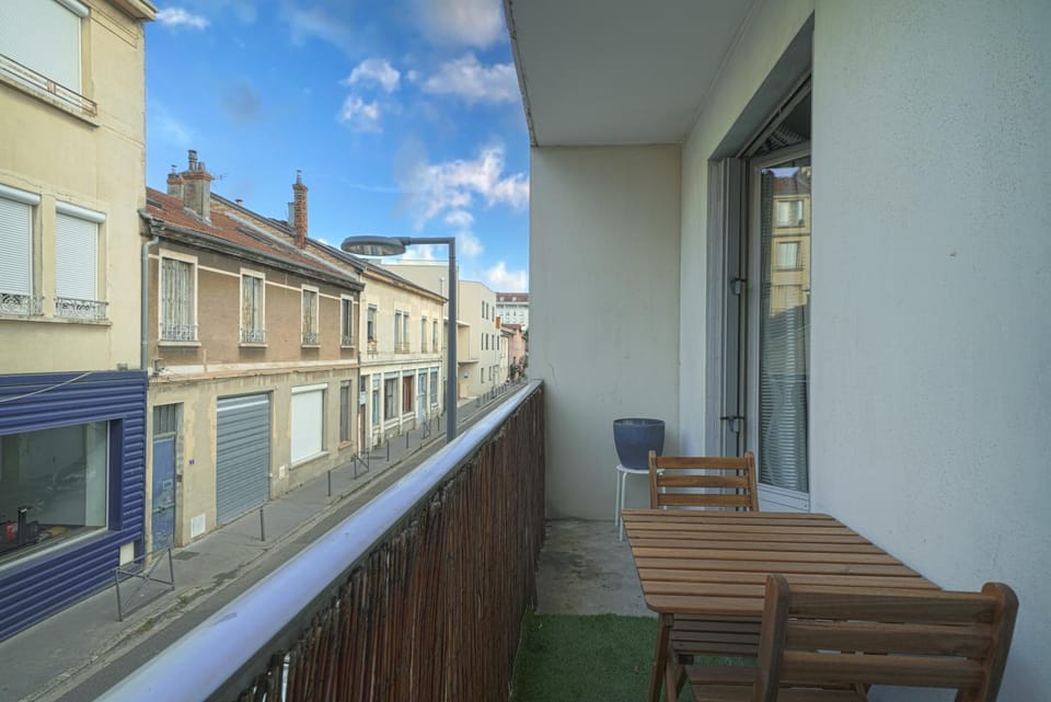 Day, View (from property/room), Balcony/Terrace, Balcony/Terrace, City view
