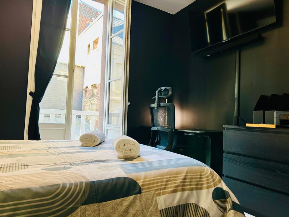 Studio Malheux centre ville avec terrasse Apartment in Deauville