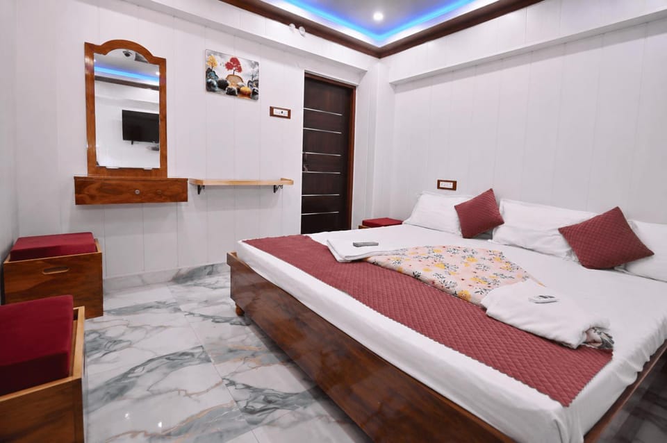Bed, Photo of the whole room
