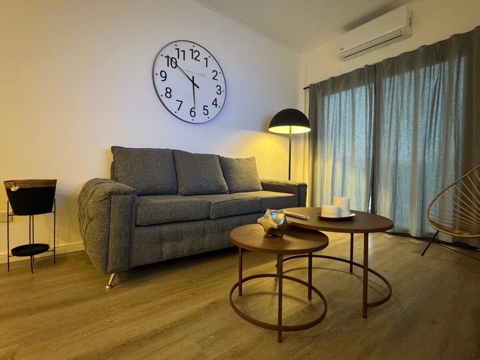 Living room, Seating area, air conditioner