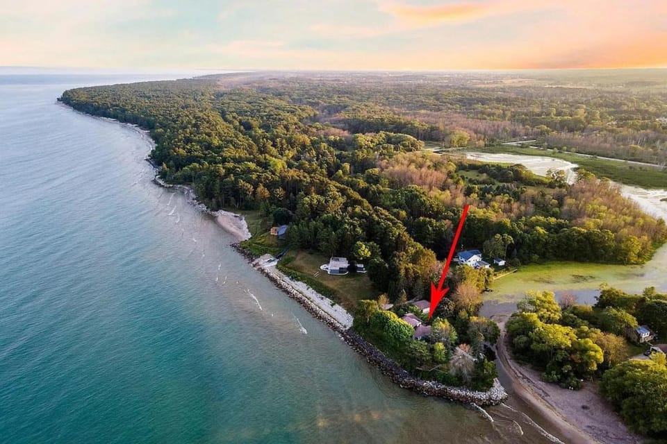 Pelican Point - Private Retreat House in Sheboygan