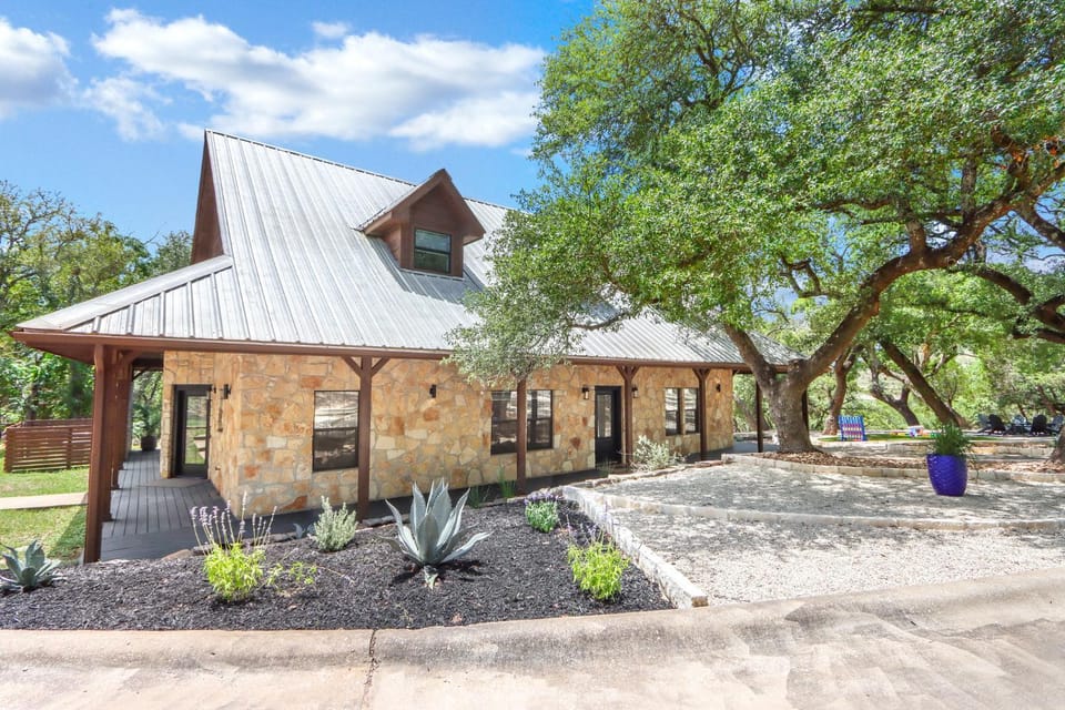 Jalsa House in Wimberley