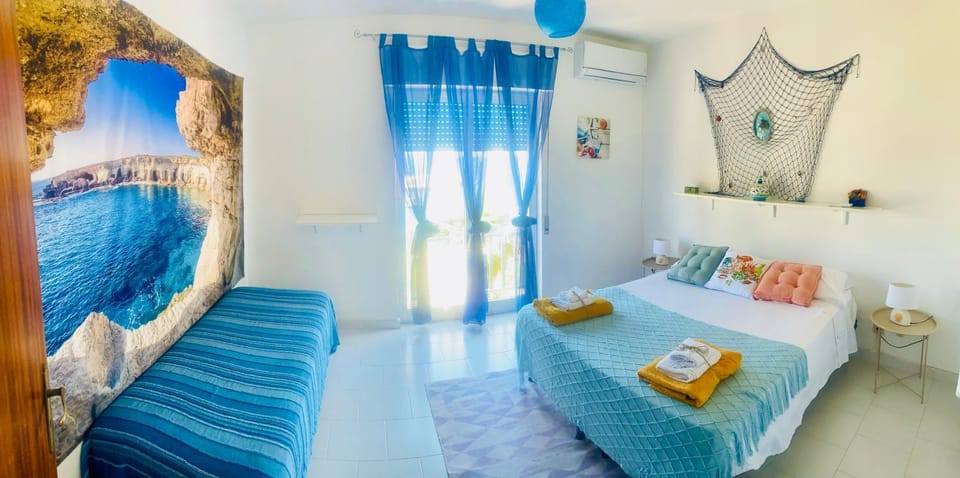 Casa Sea view Blu Marettimo House in Italy