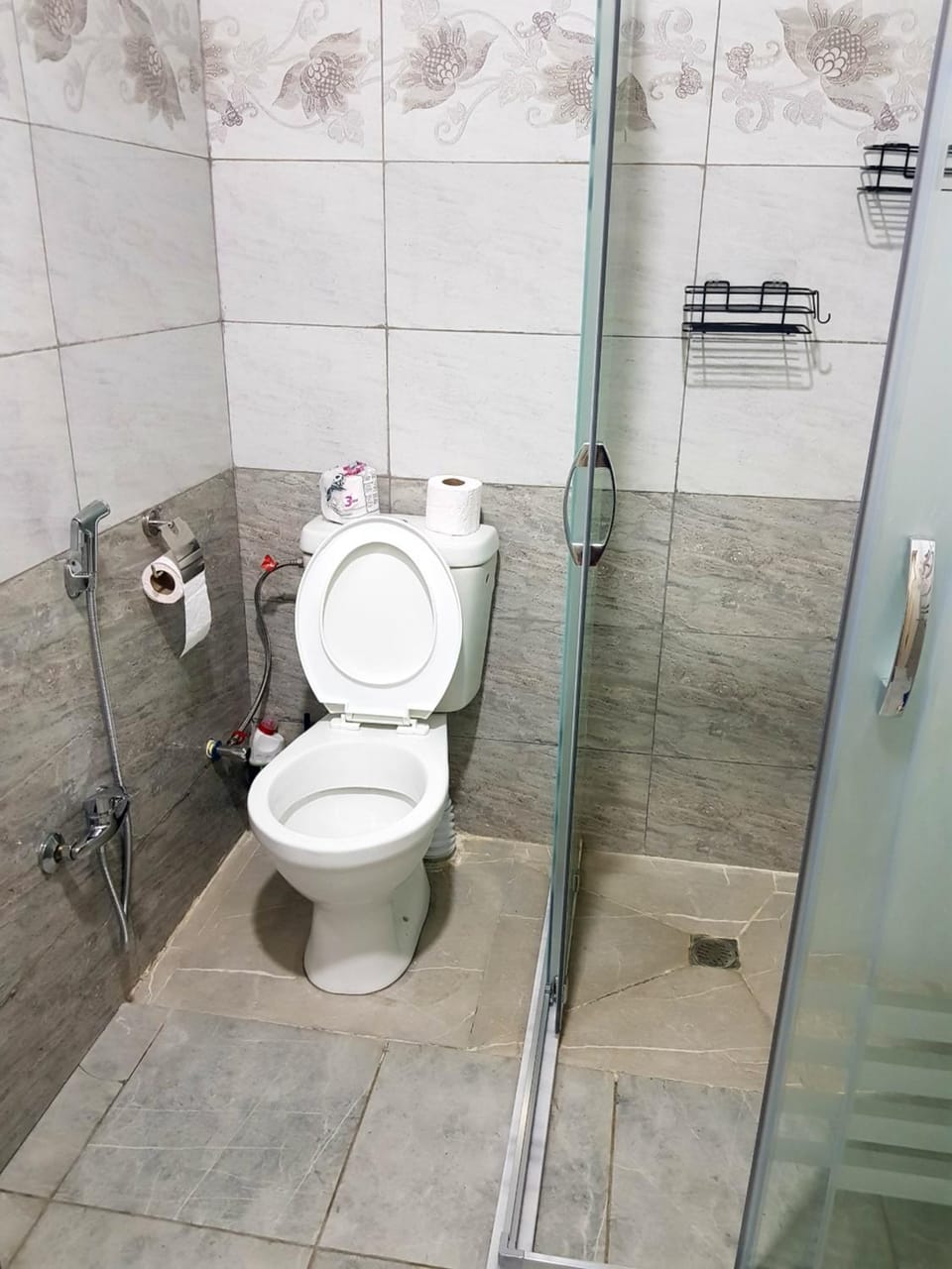 Shower, Toilet, Bathroom