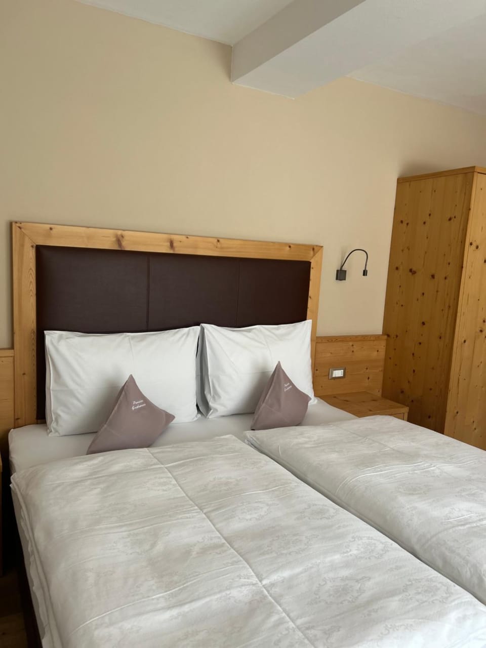 Pension Grohmann Bed and Breakfast in Santa Cristina Gherdëina