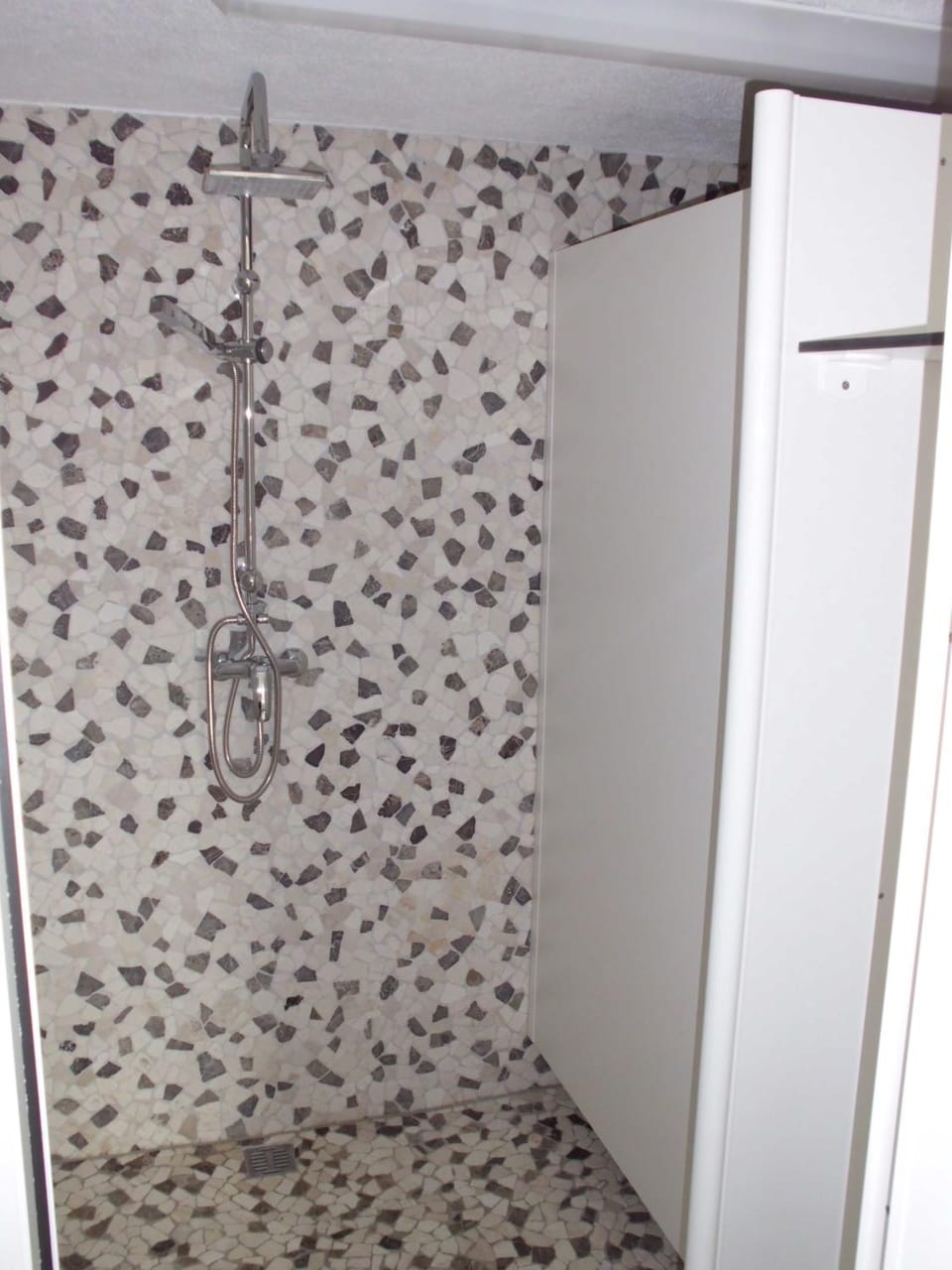 Shower, Other, Decorative detail