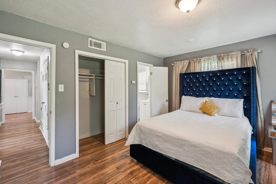 Cozy Temple Home - Fenced Yard & Wi-Fi home House in Temple