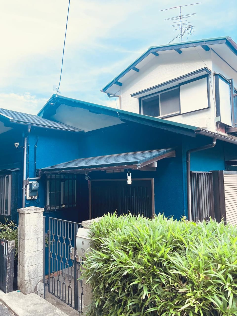 Property building, Day