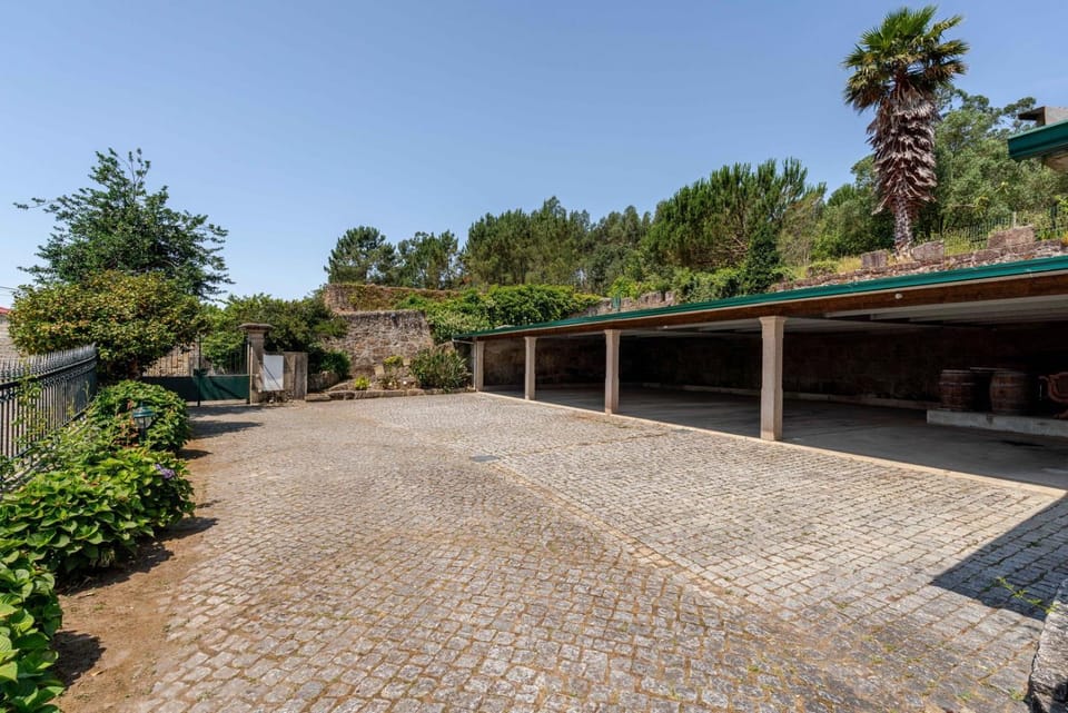 Property building, Parking