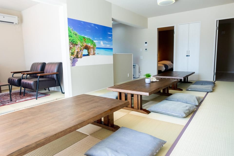 Living room, Dining area, air conditioner