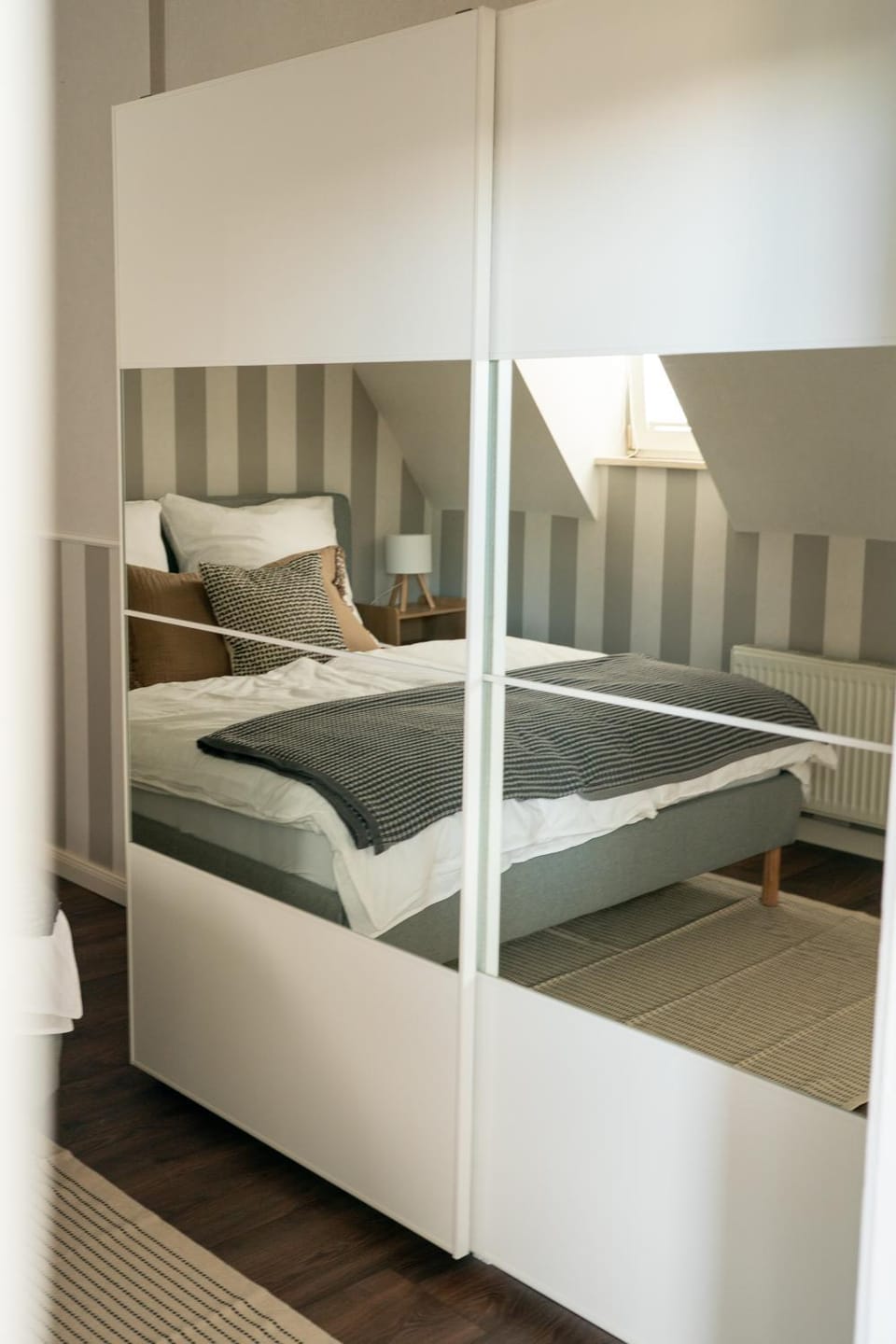 Bedroom, wardrobe