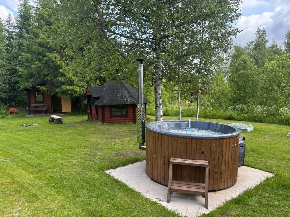 Hot Tub