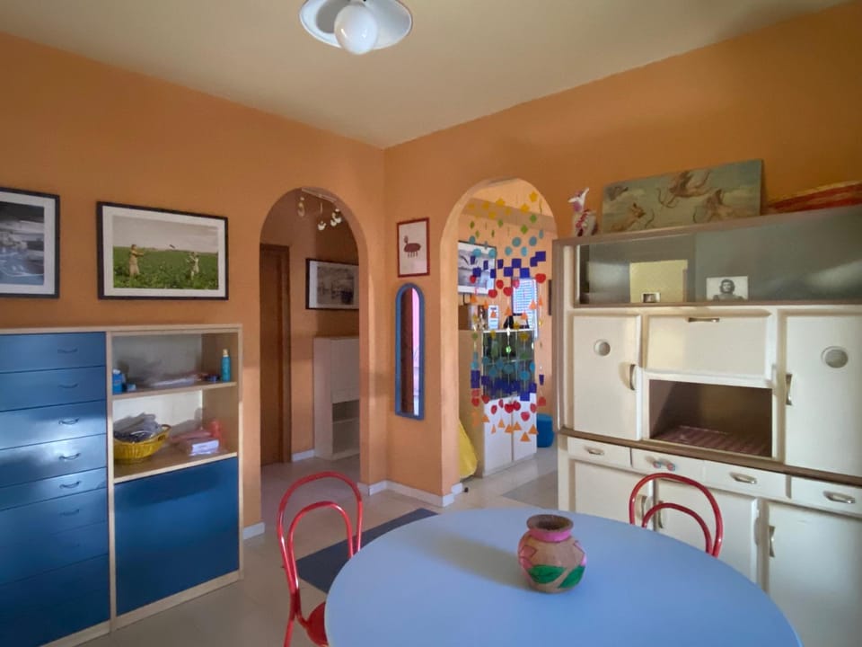 Rainbow Seafront Apartment Apartment in Calabria