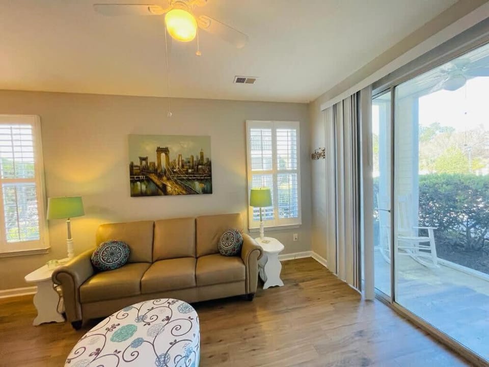 River Oaks Golf & Tennis Resort Apartment in Carolina Forest