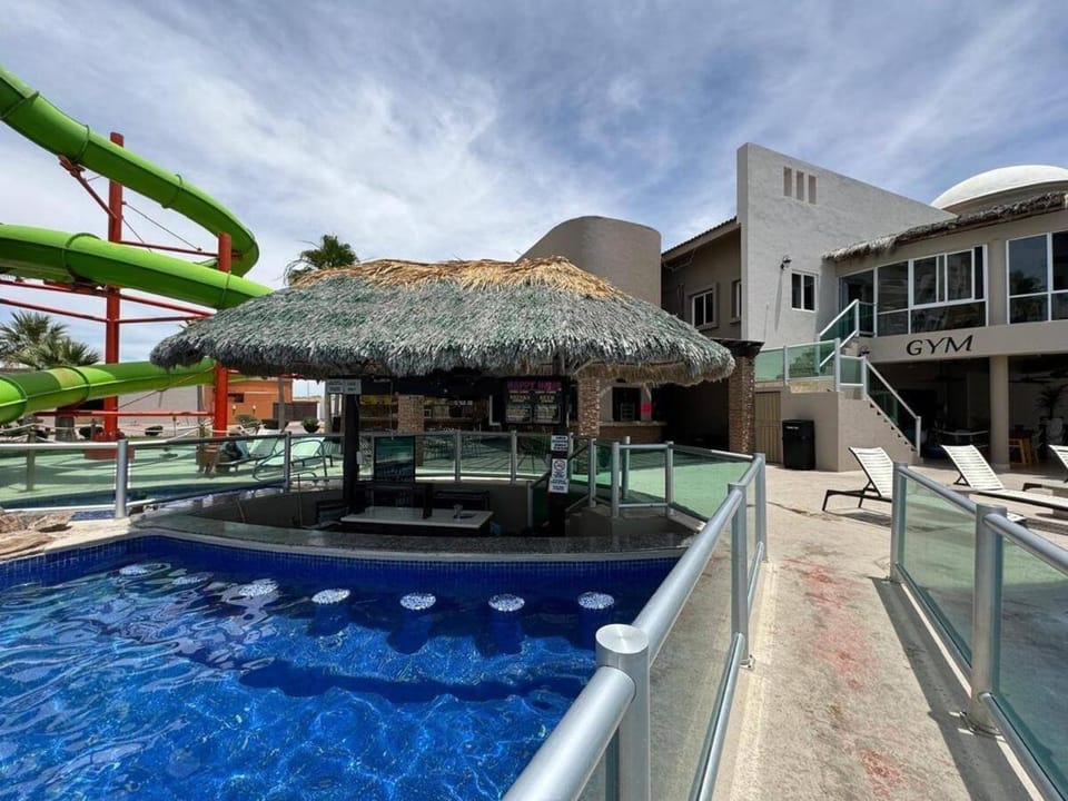 Beachfront Las Palmas D502 Apartment in Rocky Point