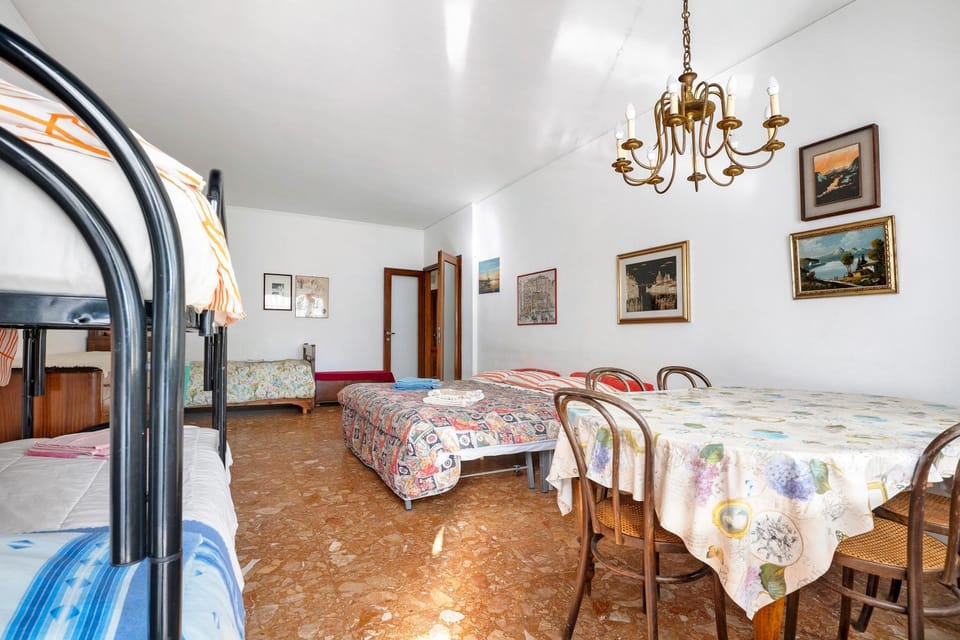 Property building, Living room, Bedroom