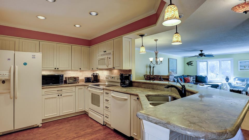 186 Colonnade House in Hilton Head Island