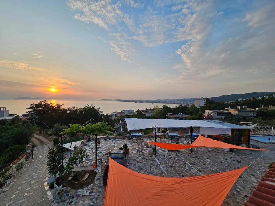 guesthouse leko Apartment in Vlorë