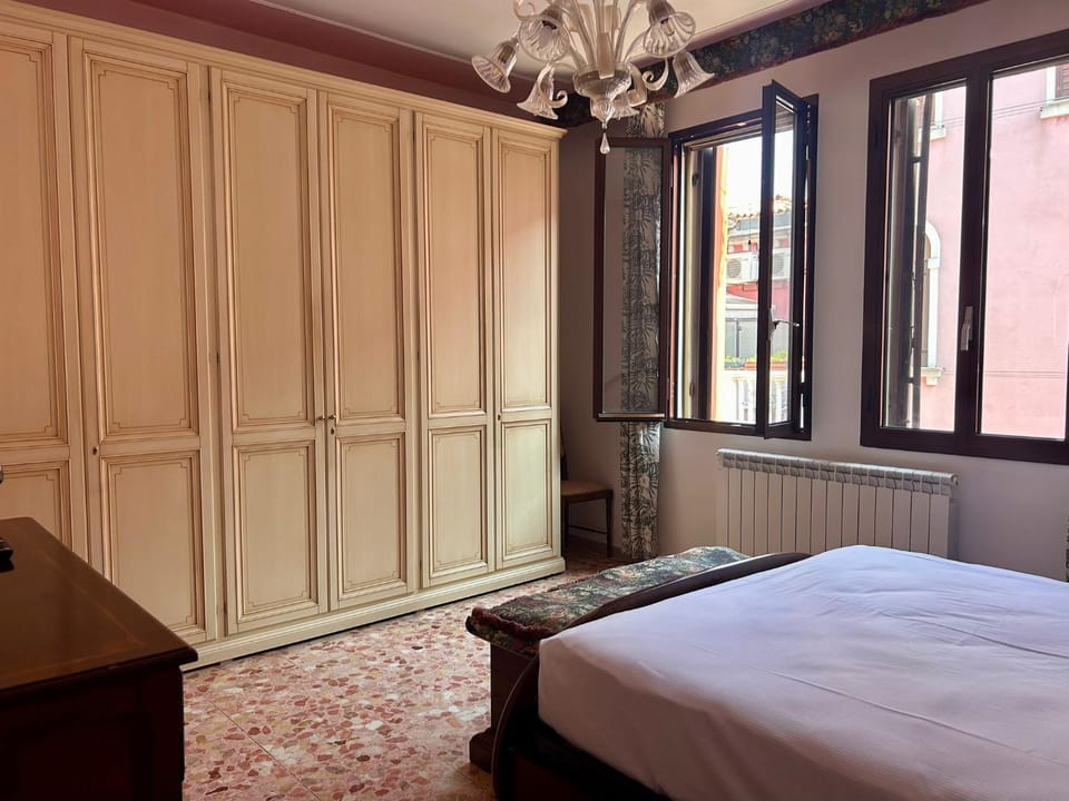 Bed, Bedroom, wardrobe