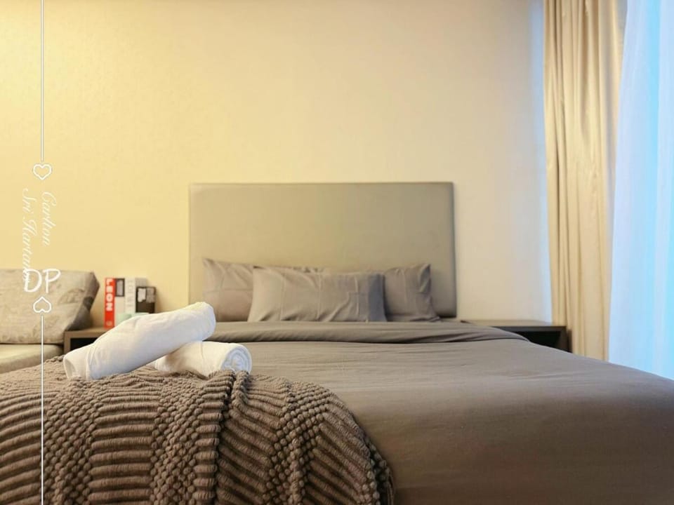 Damas Suite Sri Hartamas 4 pax Link to Mall Apartment in Petaling Jaya