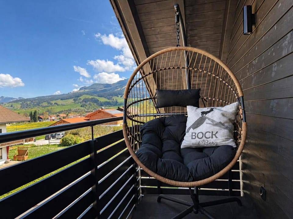 Natural landscape, View (from property/room), Balcony/Terrace, Mountain view