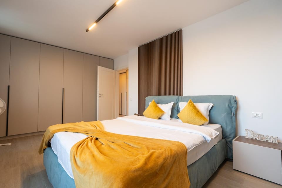 Bed, Bedroom, wardrobe