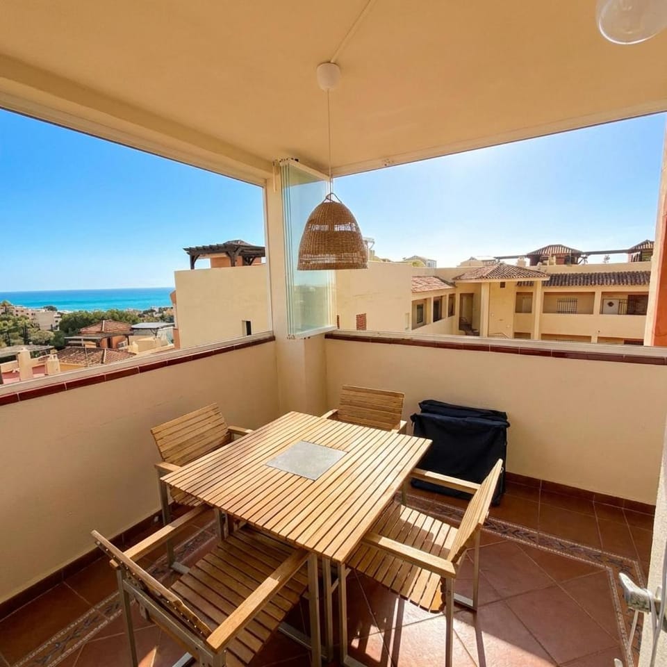Casa Ricardo Penthouse Apartment in Sitio de Calahonda