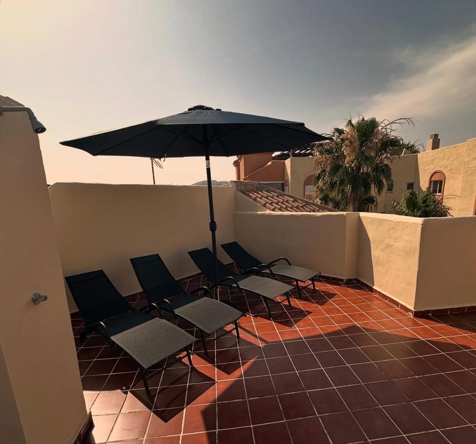 Day, View (from property/room), Balcony/Terrace, sunbed