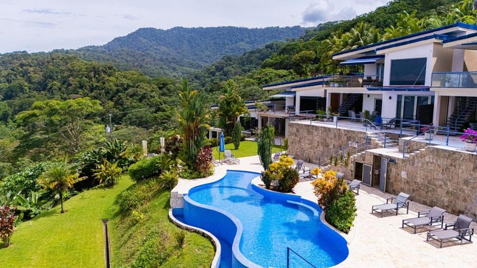 Property building, Balcony/Terrace, Garden view, Pool view, Swimming pool, Swimming pool