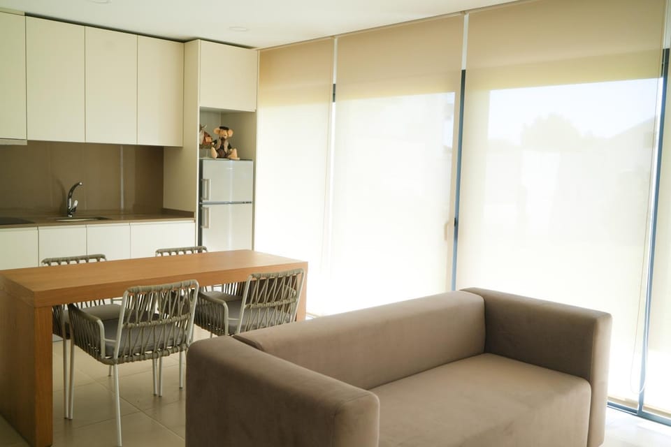 Kitchen or kitchenette, Living room, Dining area