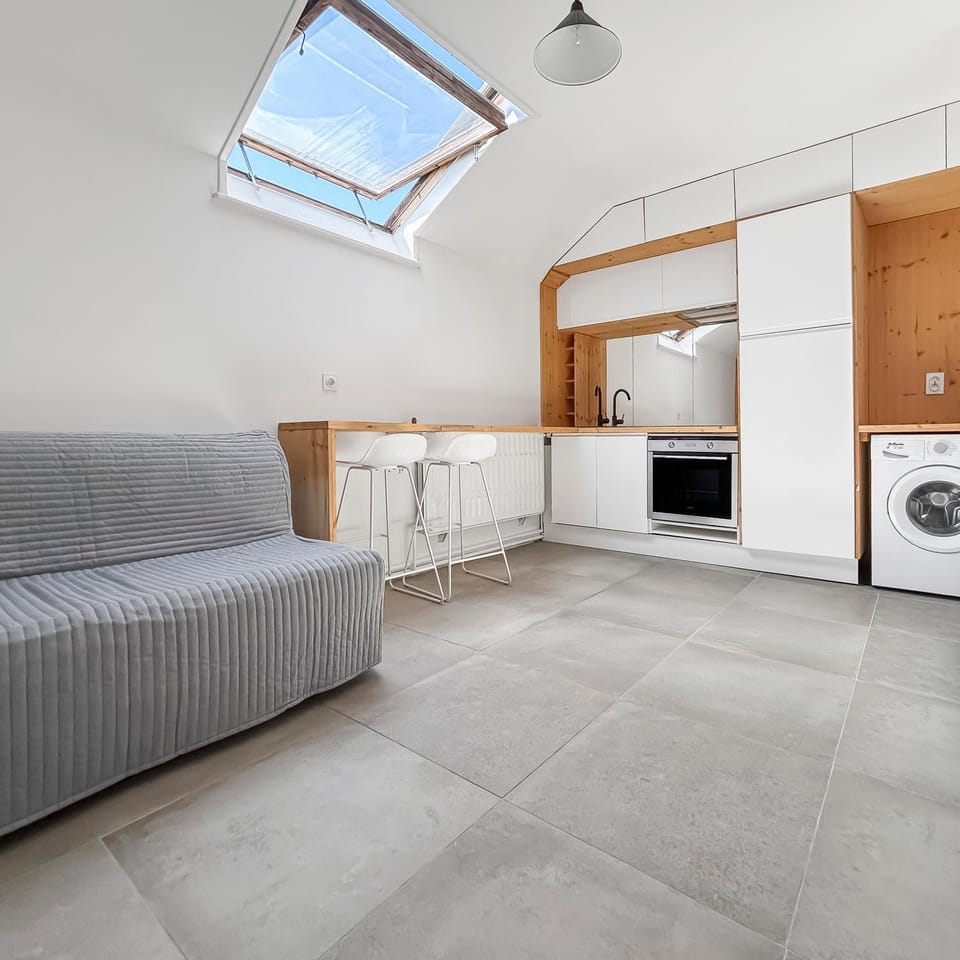 Studio lumineux et cosy, proche sites touristiques Apartment in Reims