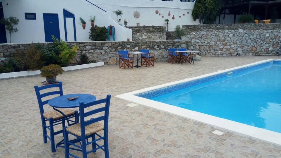 Studios Avra Apartment hotel in Euboea
