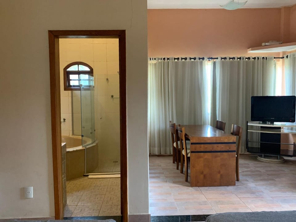 Bathroom, TV and multimedia