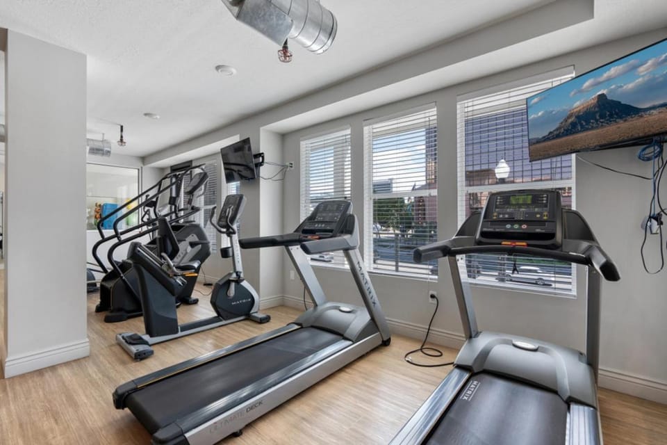 Spacious 2-Bed Apartment, Walk to SLC Attractions Apartment in Salt Lake City